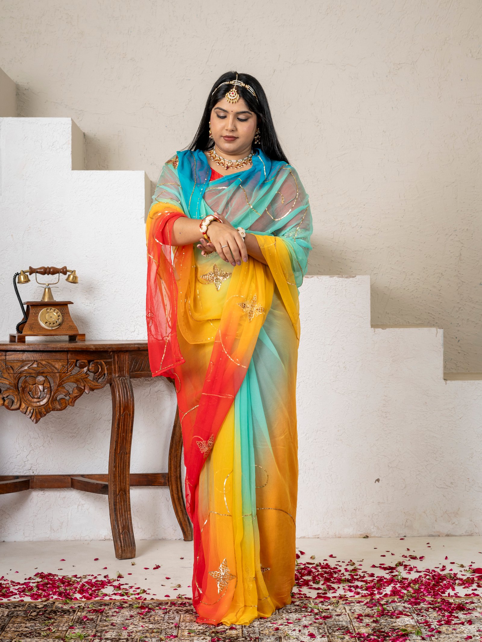 Aqua Yellow Ombre Aari Taari Saree thumbnail 3