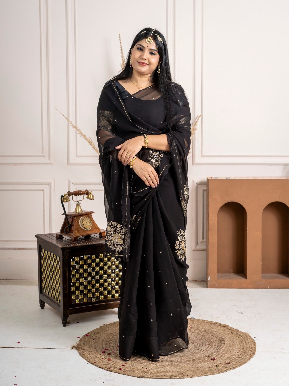 Handcrafted Black Pure Chiffon Saree with Floral Sequin Work thumbnail 4